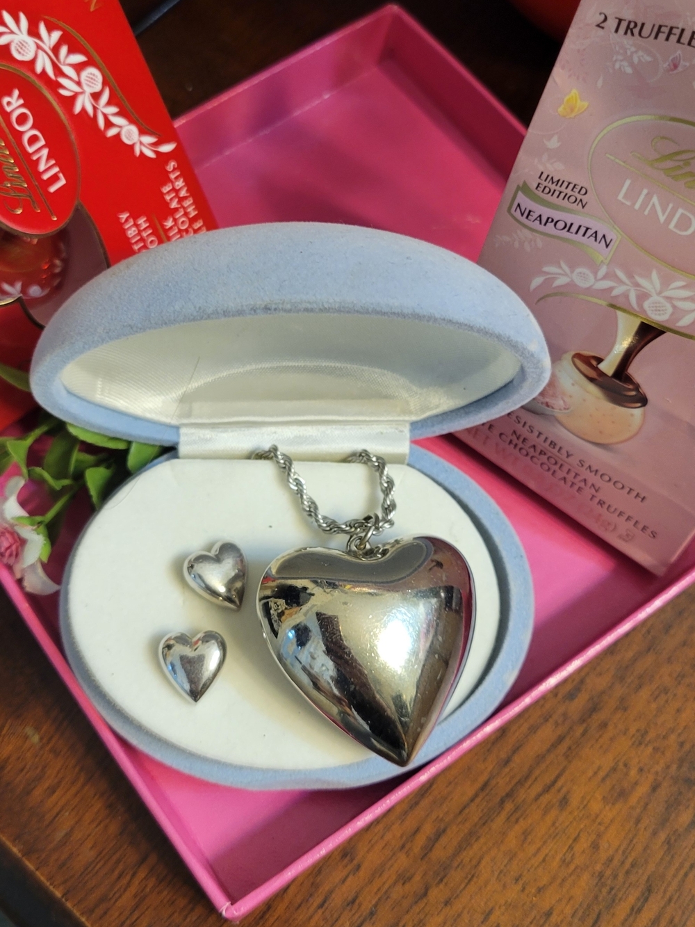 Silver Heart Pendant Necklace and Stud Earrings Set - Shiny Silver